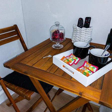 L'Essentiel - Tout Inclus ! Petit Dejeuner, Canal Plus, Netflix, Literie, Serviettes Rouen Dış mekan fotoğraf
